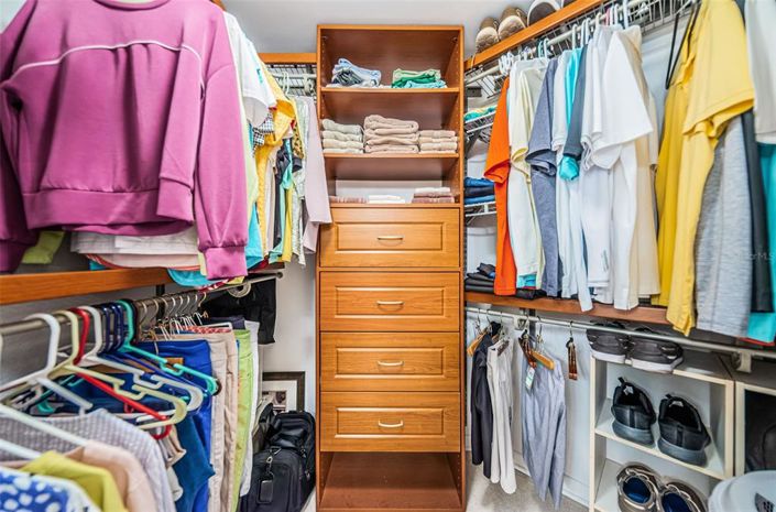 Image No.18-2 Bed Property for sale