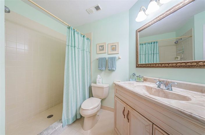 Image No.21-2 Bed Property for sale