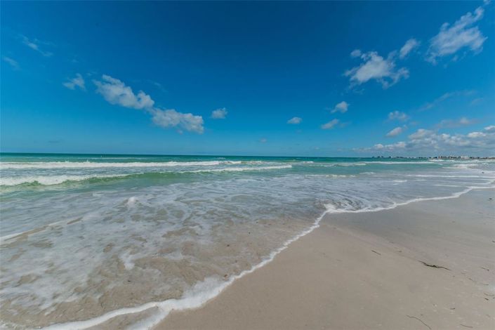 Image No.3-2 Bed Property for sale