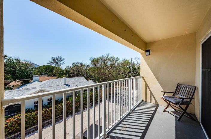 Image No.30-2 Bed Property for sale