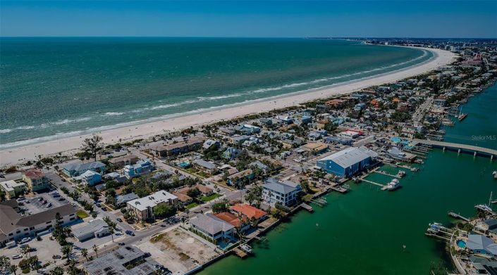 Image No.44-2 Bed Property for sale