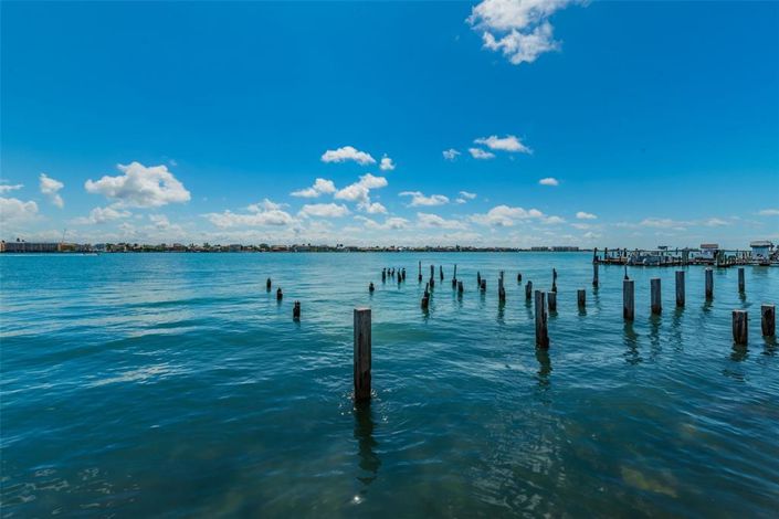 Image No.69-2 Bed Property for sale