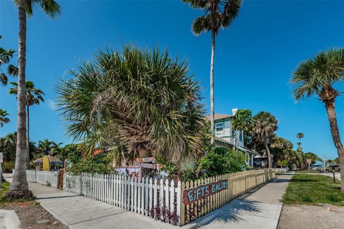 Image No.73-2 Bed Property for sale