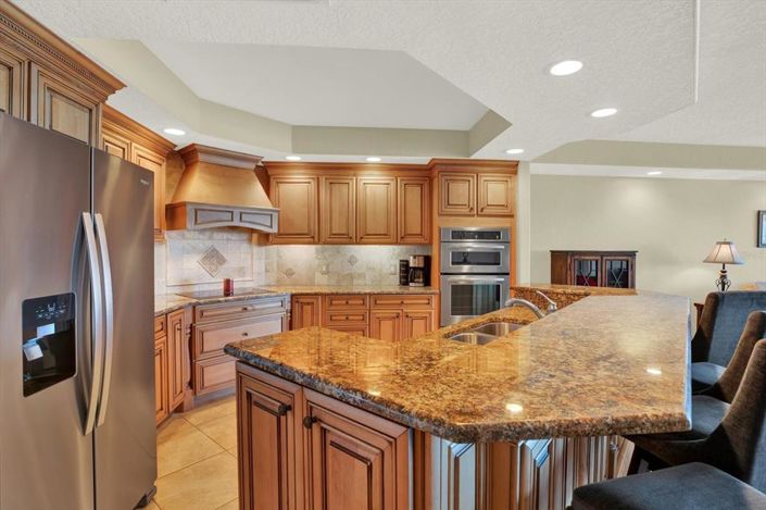 Image No.13-3 Bed Property for sale