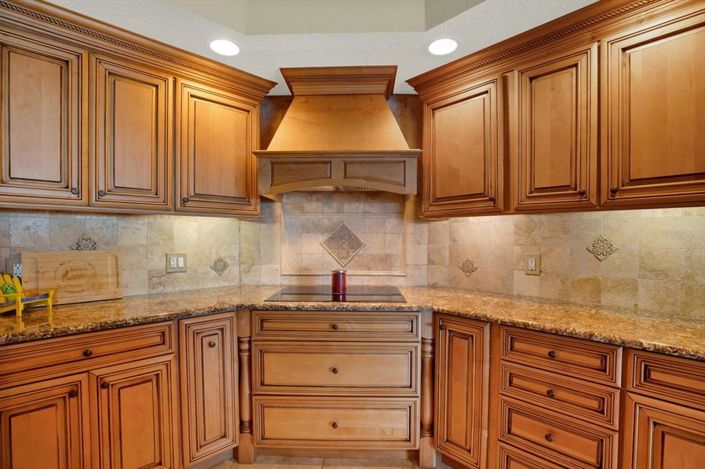 Image No.14-3 Bed Property for sale