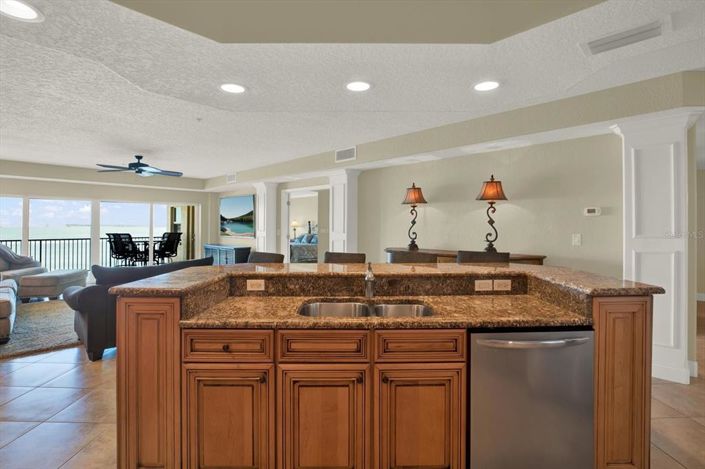 Image No.15-3 Bed Property for sale