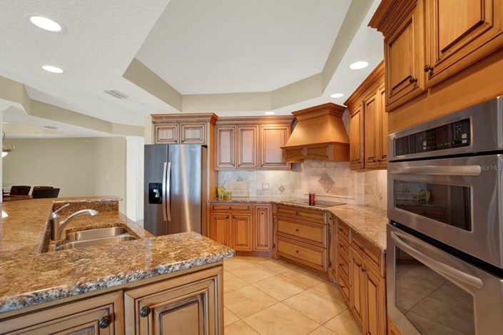 Image No.16-3 Bed Property for sale