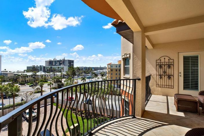 Image No.42-3 Bed Property for sale