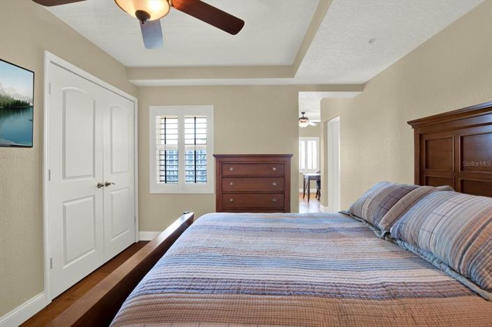 Image No.50-3 Bed Property for sale