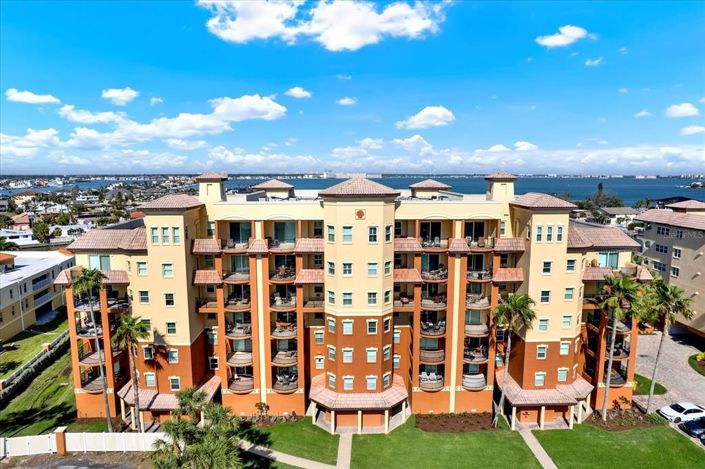 Image No.58-3 Bed Property for sale