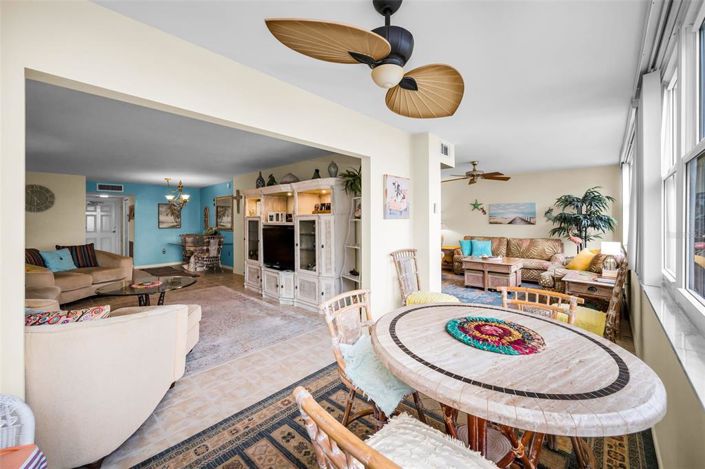 Image No.11-2 Bed Property for sale