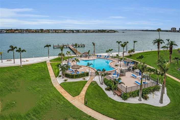 Image No.13-2 Bed Property for sale