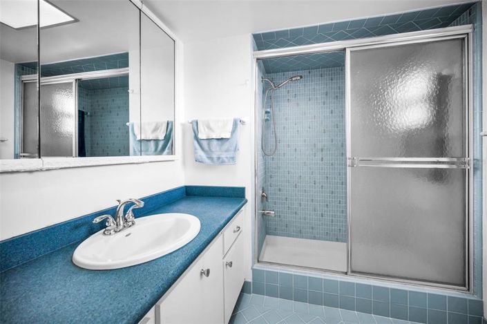 Image No.23-2 Bed Property for sale