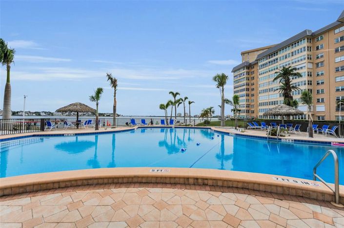 Image No.35-2 Bed Property for sale