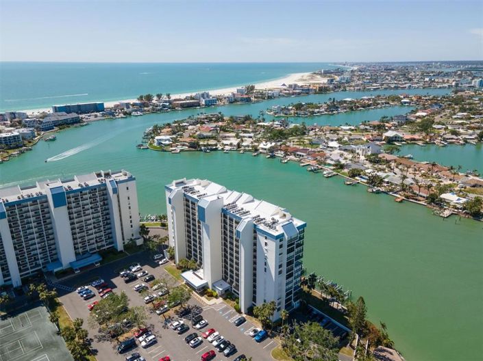 Image No.2-2 Bed Property for sale