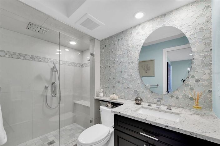 Image No.22-2 Bed Property for sale