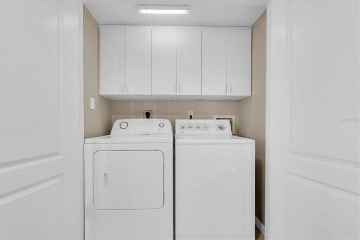 Image No.28-2 Bed Property for sale