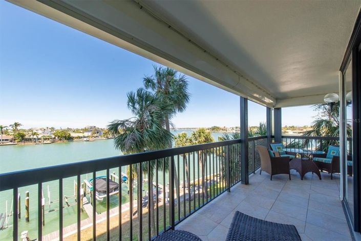 Image No.32-2 Bed Property for sale