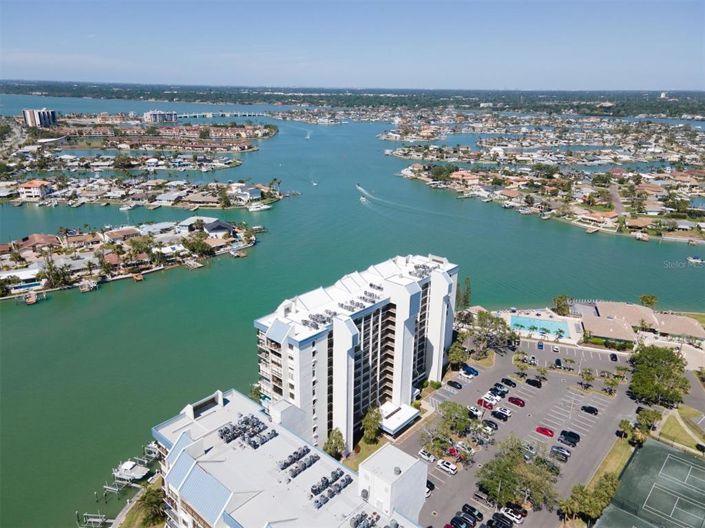 Image No.39-2 Bed Property for sale