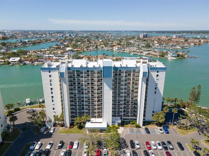 Image No.4-2 Bed Property for sale