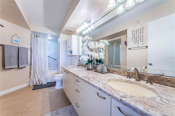 Image No.32-Propriété de 2 chambres à vendre à Floride