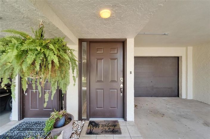 Image No.10-3 Bed Property for sale