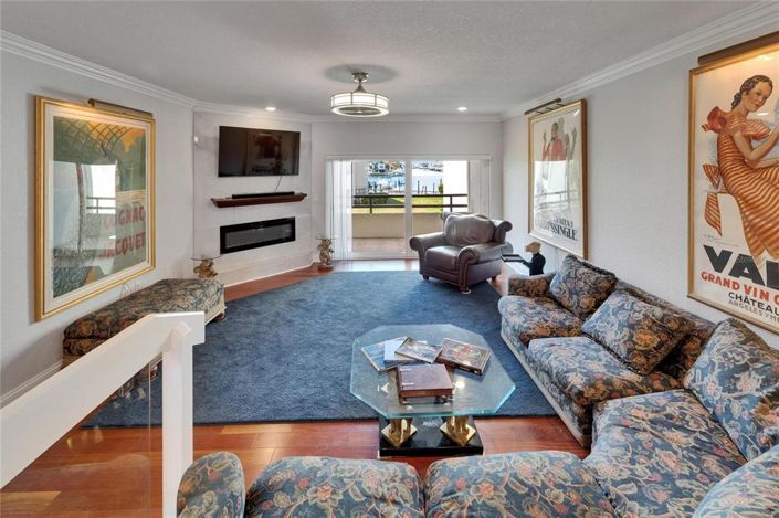 Image No.22-3 Bed Property for sale