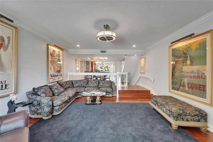 Image No.28-3 Bed Property for sale