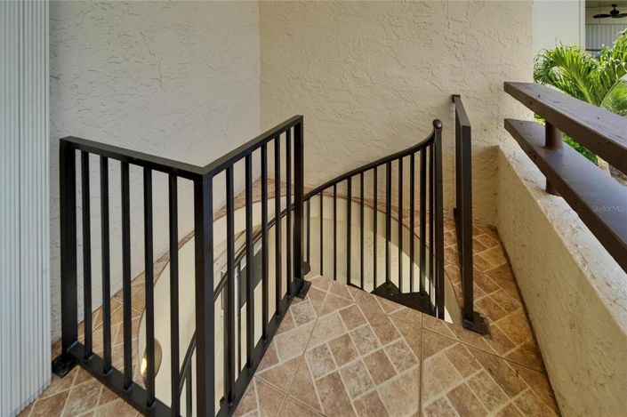 Image No.32-3 Bed Property for sale