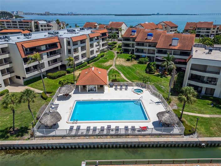 Image No.4-3 Bed Property for sale