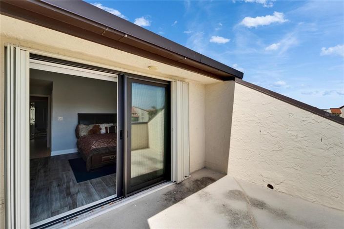 Image No.40-3 Bed Property for sale