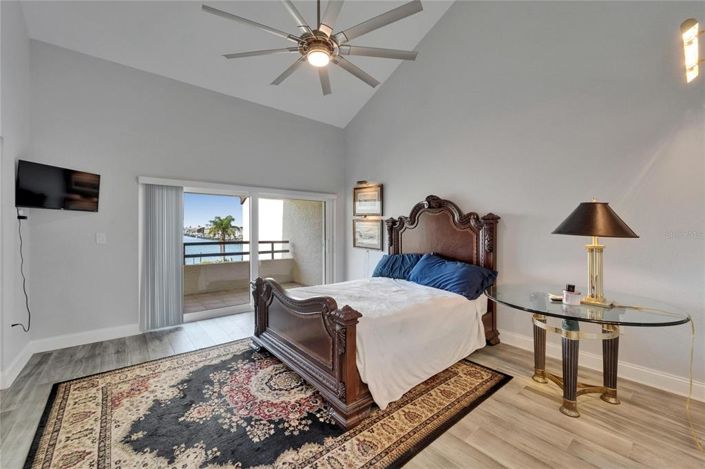 Image No.44-3 Bed Property for sale