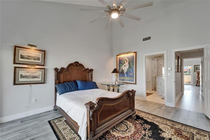 Image No.47-3 Bed Property for sale