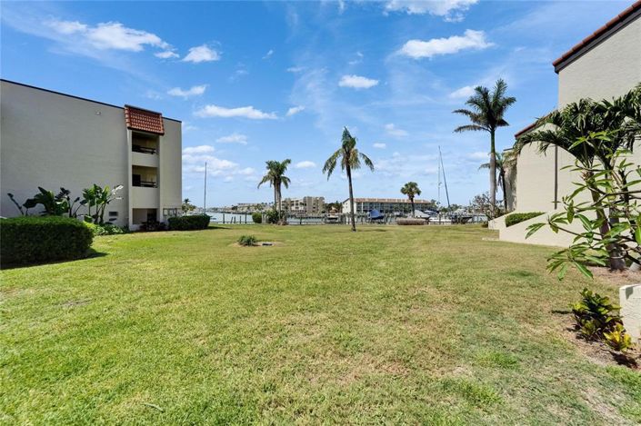 Image No.57-3 Bed Property for sale