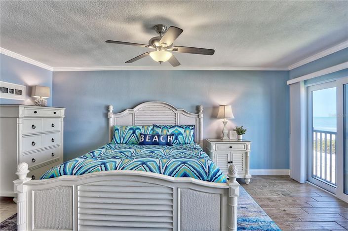 Image No.12-2 Bed Property for sale