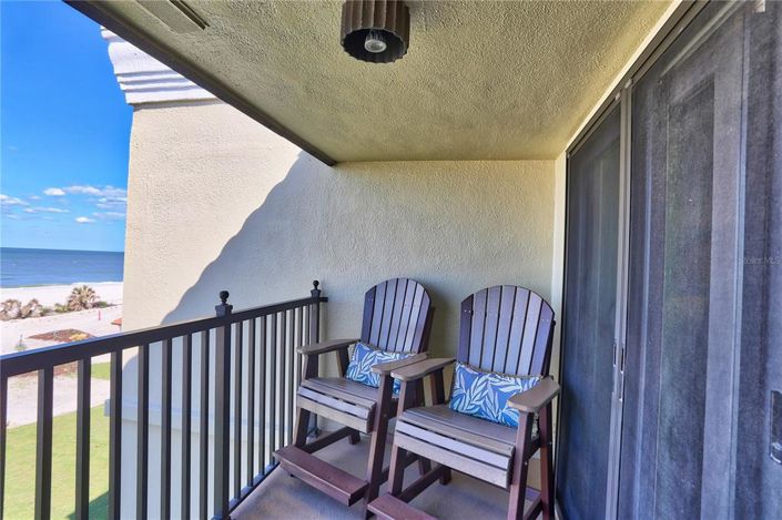 Image No.22-2 Bed Property for sale