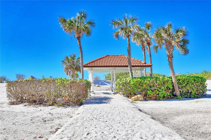 Image No.30-2 Bed Property for sale