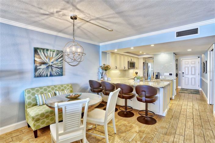 Image No.7-2 Bed Property for sale