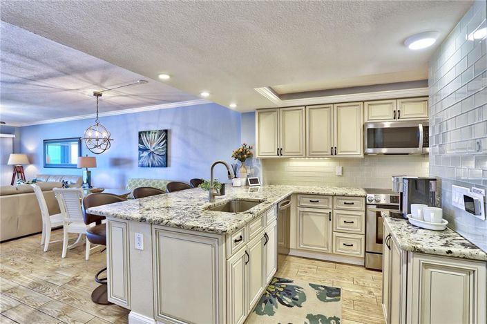 Image No.8-2 Bed Property for sale