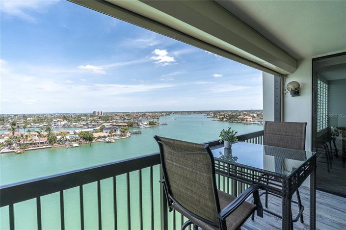 Image No.1-2 Bed Property for sale
