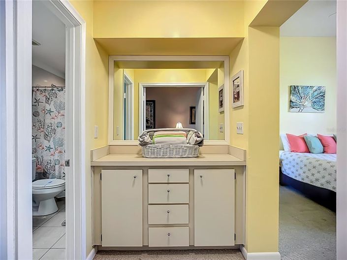 Image No.17-2 Bed Property for sale