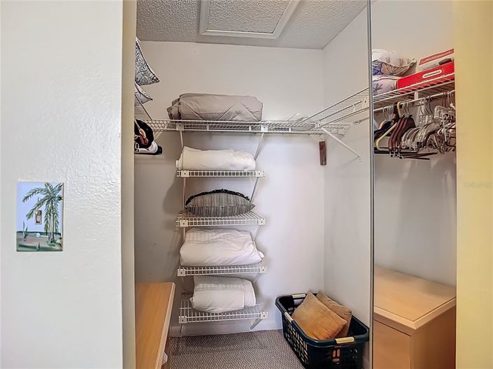 Image No.19-2 Bed Property for sale