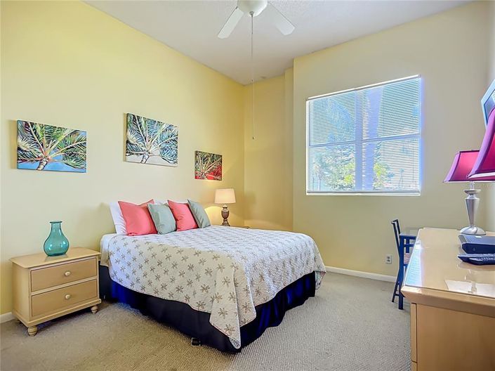 Image No.5-2 Bed Property for sale