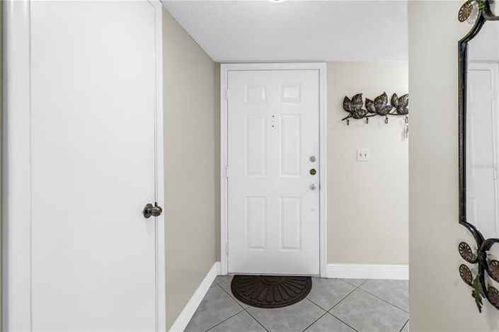 Image No.4-2 Bed Property for sale