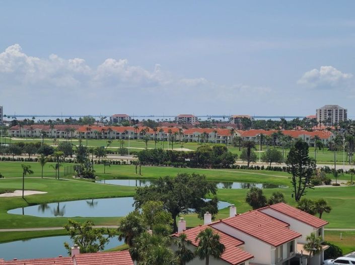 Image No.22-2 Bed Property for sale