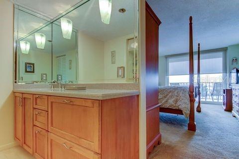 Image No.26-2 Bed Property for sale