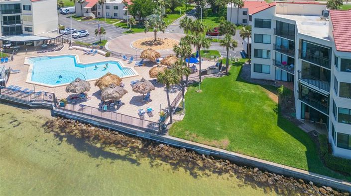 Image No.2-2 Bed Property for sale