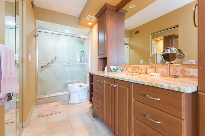 Image No.22-2 Bed Property for sale