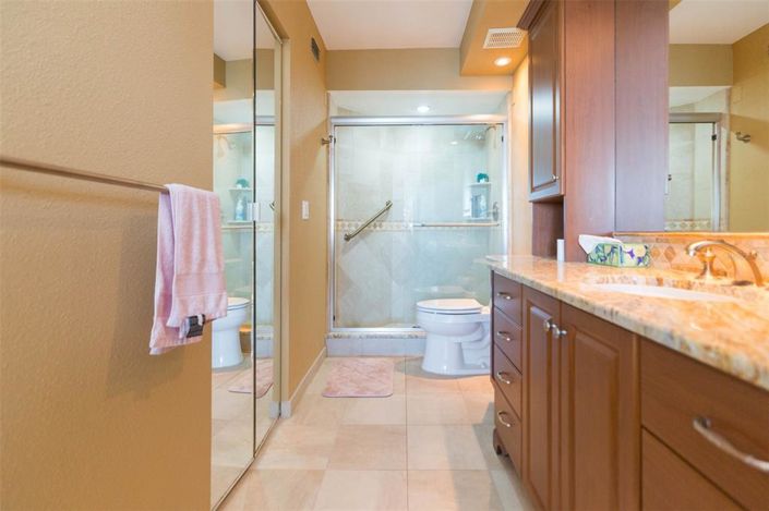 Image No.23-2 Bed Property for sale