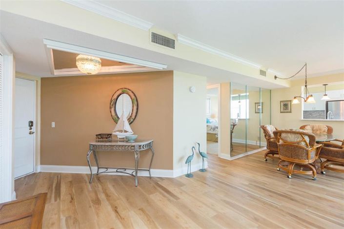 Image No.3-2 Bed Property for sale